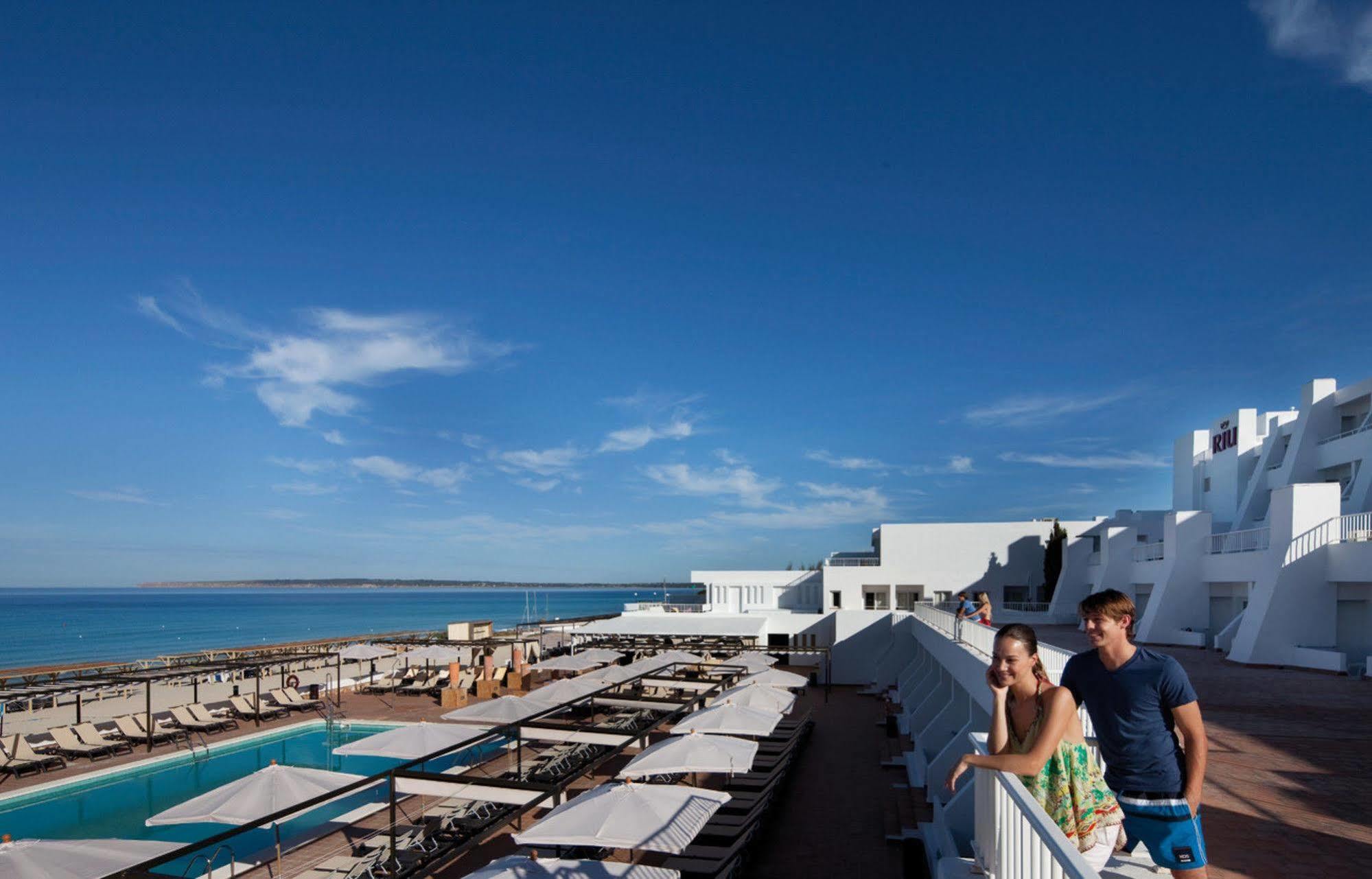 Riu La Mola Otel Playa Migjorn Dış mekan fotoğraf